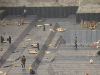 北京高分子自粘防水卷材是現代建筑常用的一種防水卷材